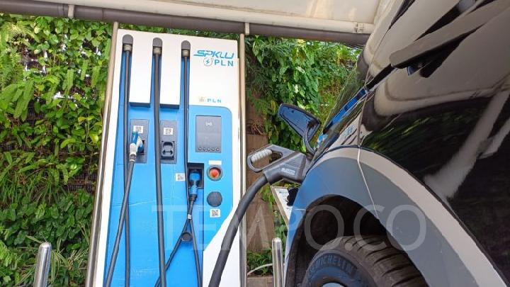 Badan Pengawasan Keuangan juga Pembangunan Luncurkan SPKLU d Jaktim